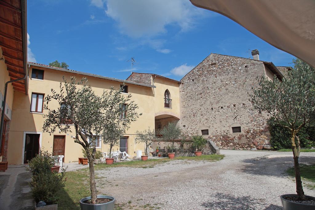 Agriturismo Licensi Del Bresa Villa Monzambano Room photo