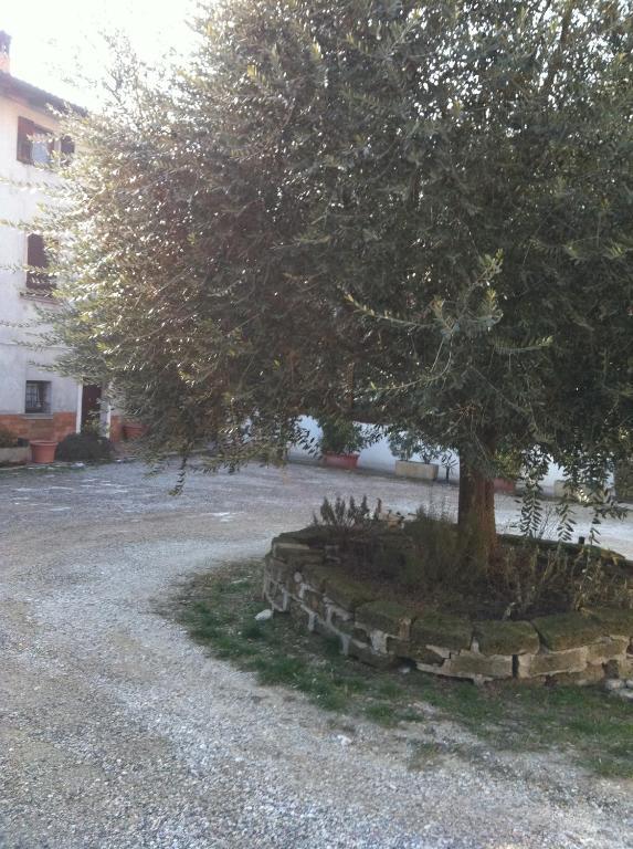 Agriturismo Licensi Del Bresa Villa Monzambano Room photo