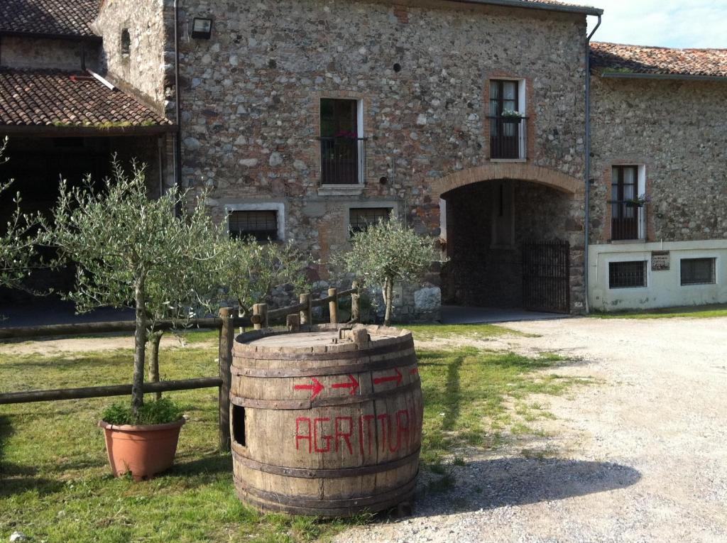 Agriturismo Licensi Del Bresa Villa Monzambano Room photo